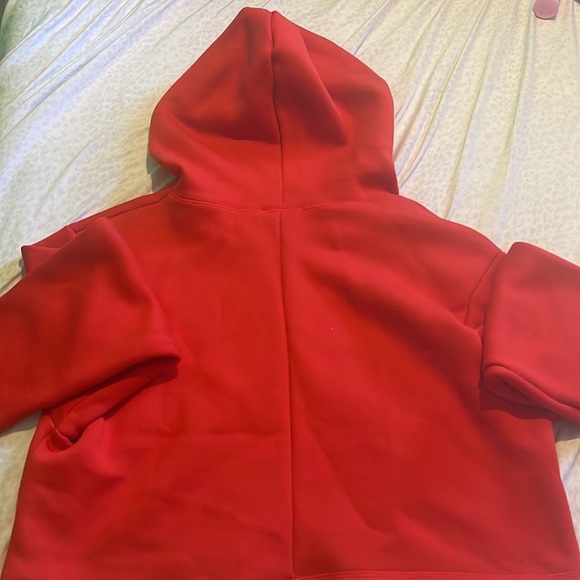 ZARA Red crop hoodie Womens M - Picture 3 of 3